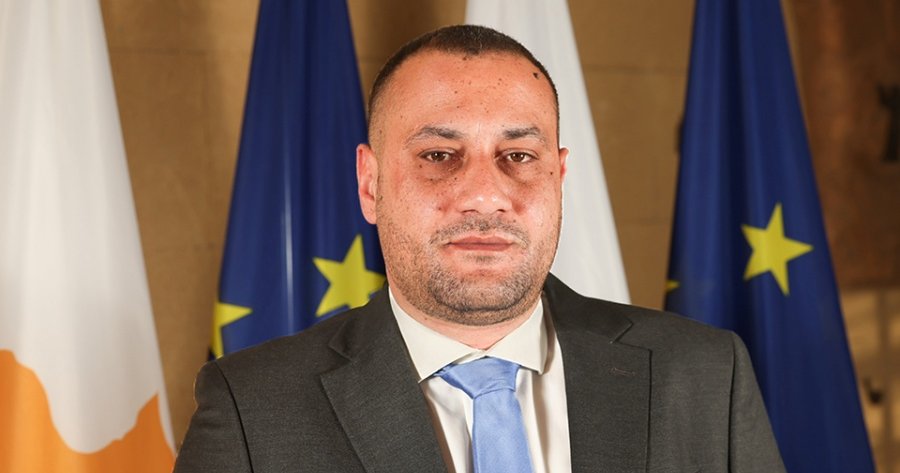 Προσωρινά ο Παλατές για τη θέση του Επικεφαλής Ανθρωπιστικών Θεμάτων