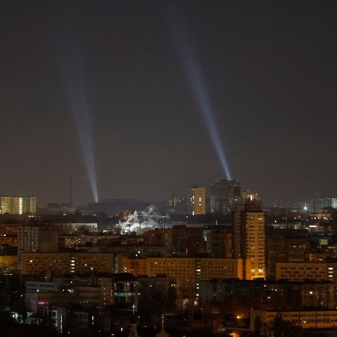 Ήχησαν οι σειρήνες στο Κίεβο-«Καταρρίψαμε 34 Drones στο Κουρσκ»