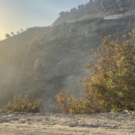 Υπό πλήρη έλεγχο η φωτιά στην Ακρούντα-Ανακρίθηκαν ύποπτα πρόσωπα