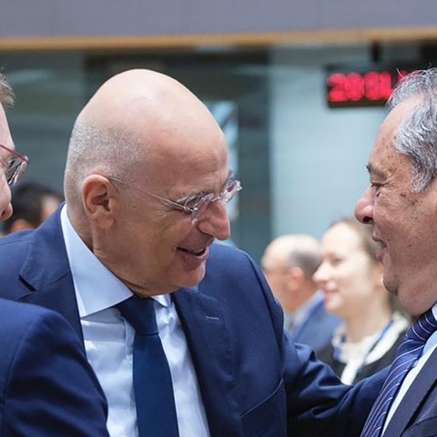 Β. Πάλμας: Η Τουρκία αυξάνει την ένταση και διαμορφώνει συνθήκες για πρόκληση συγκρούσεων στην περιοχή