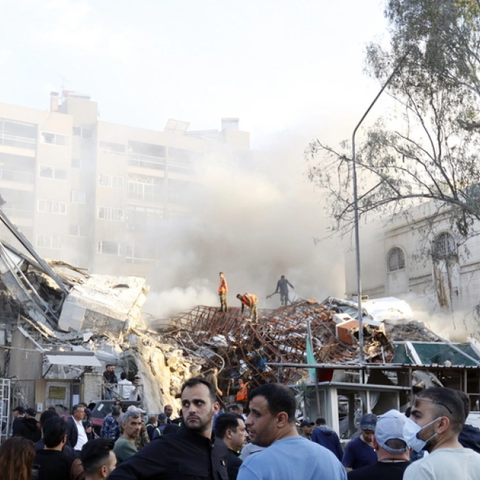 Φόβοι για νέα ανάφλεξη στη Μ. Ανατολή μετά το ισραηλινό πλήγμα στη Δαμασκό-Αρνούνται κάθε ανάμιξη οι ΗΠΑ