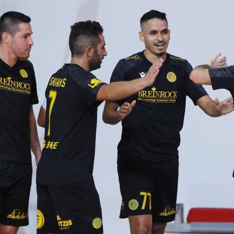 ΑΕΚ και ΑΕΛ προχώρησαν με νίκες στο Futsal
