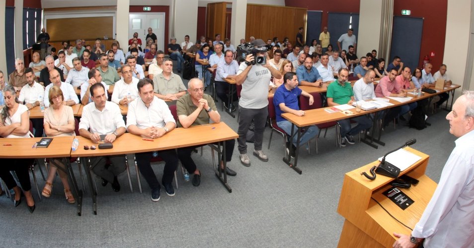 Εκλέγηκε το νέο Πολιτικό Γραφείο και η νέα Κεντρική Γραμματέα του ΑΚΕΛ