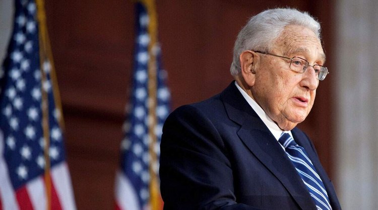 henry-kissinger-1200x668