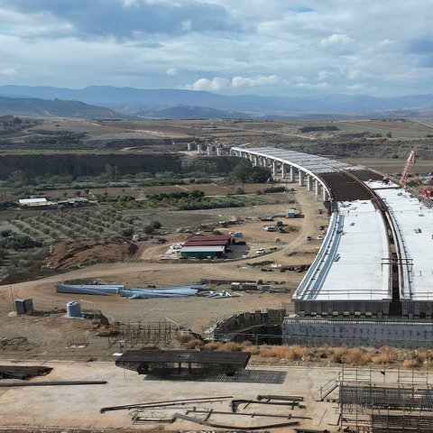 Ολιγόλεπτη διακοπή της κυκλοφορίας λόγω εργασιών για τον αυτοκινητόδρομο Αστρομερίτη-Ευρύχου