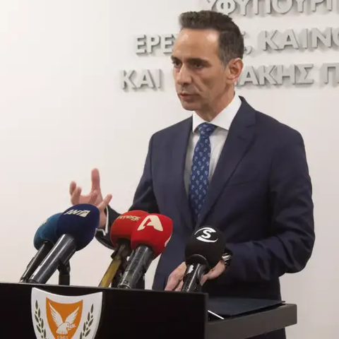 Μελετά τα ευρήματα της έκθεσης της Ελεγκτικής το Υφυπουργείο Έρευνας-«Σχετίζονται με διαδικαστικά ζητήματα»