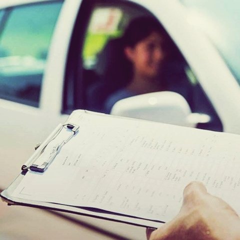 Εξεταστές οδήγησης με το σταγονόμετρο στη Λεμεσό-Μέχρι τέσσερις μήνες για μια άδεια και… αν