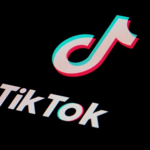 Ξεκίνησε διαδικασία κατά του TikTok η ΕΕ σχετικά με τους κινδύνους για τις εκλογικές διαδικασίες