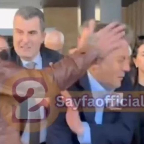 ΒΙΝΤΕΟ: Γροθιά στο πρόσωπο δέχτηκε ο ηγέτης της τουρκικής αντιπολίτευσης Οζγκούρ Οζέλ