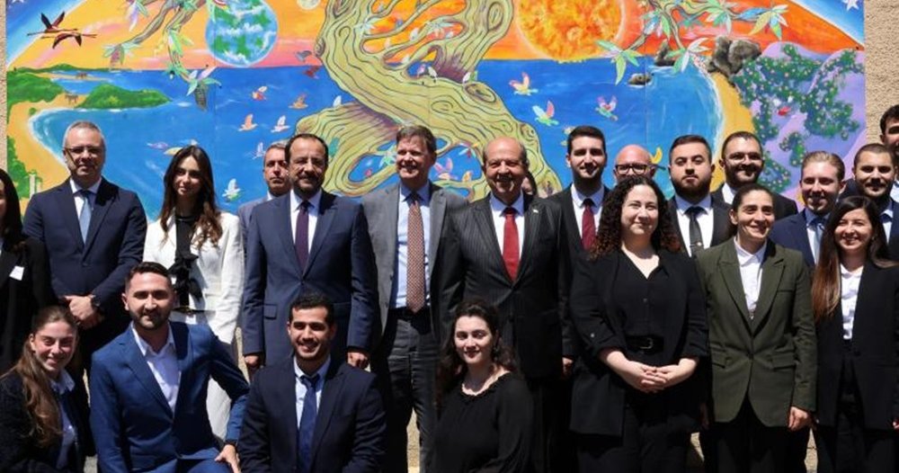 «Στόχος είναι να φέρουμε τη νεολαία της Κύπρου πιο κοντά»