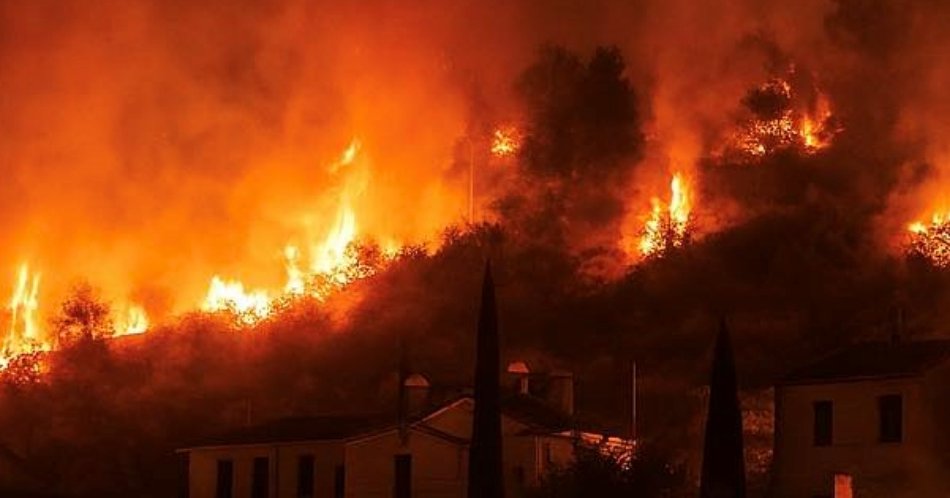 Απορρίπτει τα περί ολιγωρίας για εκκένωση χωριών η Πολιτική Άμυνα-«Κάναμε ότι μπορούσαμε» Απορρίπτει τα περί ολιγωρίας για εκκένωση χωριών η Πολιτική Άμυνα-«Κάναμε ότι μπορούσαμε»