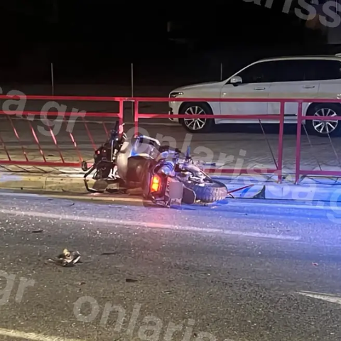 Νεκρή 52χρονη μετά από τροχαίο στη Λάρισα-Εκτοξεύτηκε από μηχανή μετά από σύγκρουση με όχημα