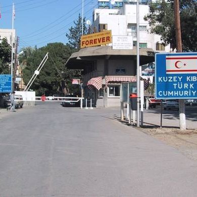 Αντιπροσωπεία του Κομμουνιστικού Κόμματος Αμερική συναντήθηκε με το ΚΝΚ στα κατεχόμενα