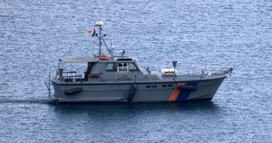 Καταδίωξη σκάφους με πυροβολισμούς ανοικτά του Κάβο Γκρέκο-Συνελήφθη ένα πρόσωπο
