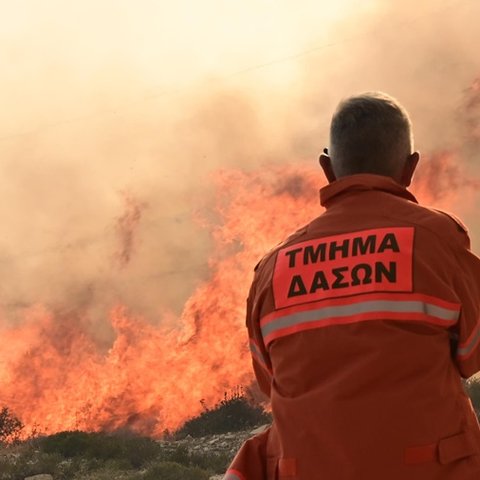 Αυξημένος κίνδυνος πυρκαγιών λόγω σφοδρών ανέμων