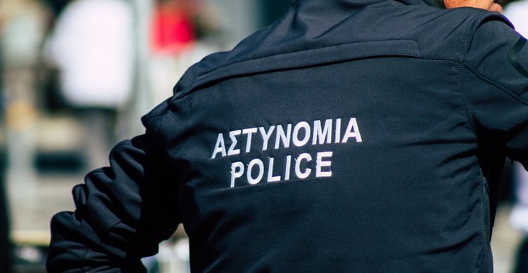 astynomikoi
