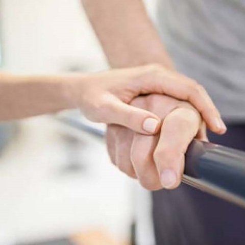 Ζητά αναβολή της συζήτησης του νομοσχεδίου για τα Κέντρα Αποκατάστασης η ΟΣΑΚ