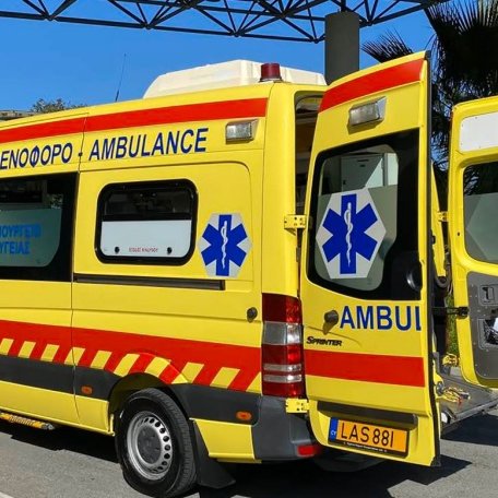 Λεωφορείο παρέσυρε δωδεκάχρονη στην Πάφο-Διακομίστηκε στο νοσοκομείο