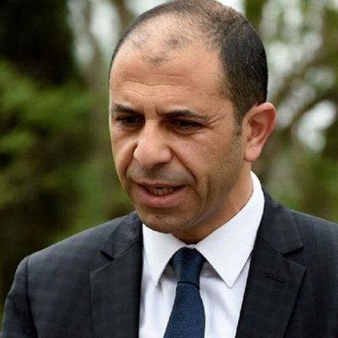 Κριτική και από Οζερσάι για τα «δύο κράτη» και για την ομοσπονδία-«Οι διπλωματικές σχέσεις καθορίζονται στη βάση περιφερειακών συμφερόντω