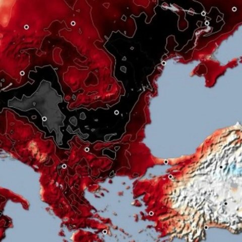 Σε κλοιό καύσωνα η Ευρώπη-Θερμοκρασίες έως και δέκα βαθμούς πάνω από το φυσιολογικό