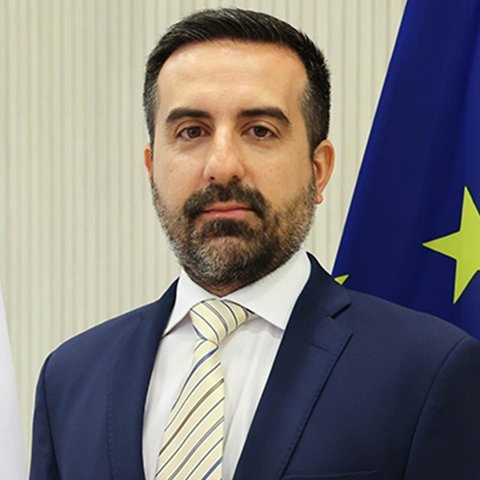 Για χρέος στους νεκρούς και καθήκον απέναντι στις επερχόμενες γενιές μίλησε