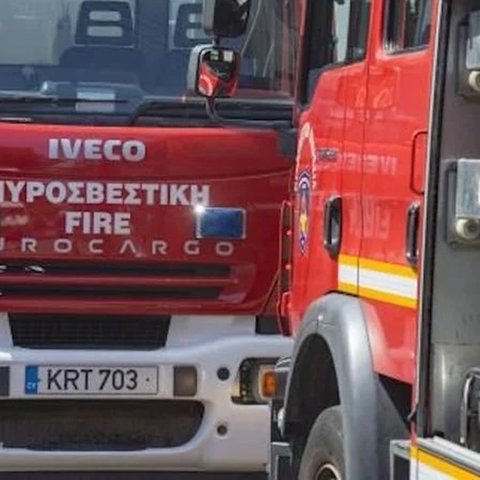 Σε ψύξη βυτιοφόρου στο οποίο σημειώθηκε διαρροή υγραερίου στον αυτοκινητόδρομο η Πυροσβεστική