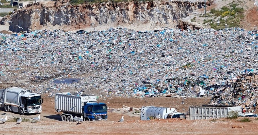 Καταγγελίες στην Επιτροπή Θεσμών για «μολυσμένες» ανανεώσεις συμβάσεων-Πυρά κατά δύο εταιρειών για αισχροκερδεια