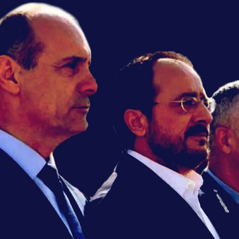 Το θεσμικό πινγκ πονγκ πάνω από τις φουκούδες και η αδυναμία αντιμετώπισης της αλήθειας