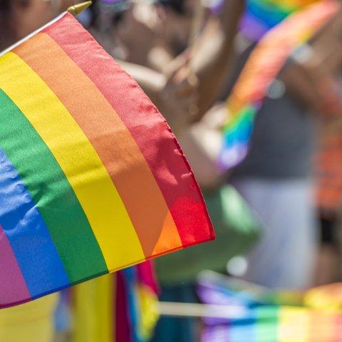 H Εθνική Αρχή Ανθρωπίνων Δικαιωμάτων δεσμεύεται για υπεράσπιση των δικαιωμάτων των ΛΟΑΤΚΙ