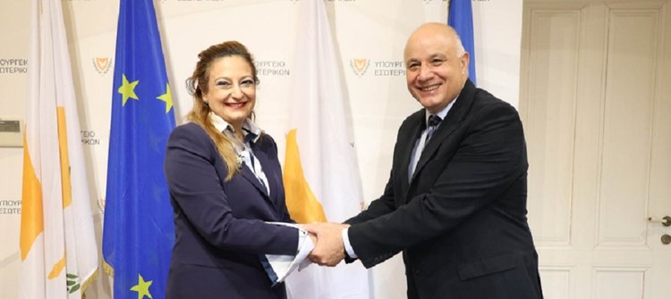σταυρου2