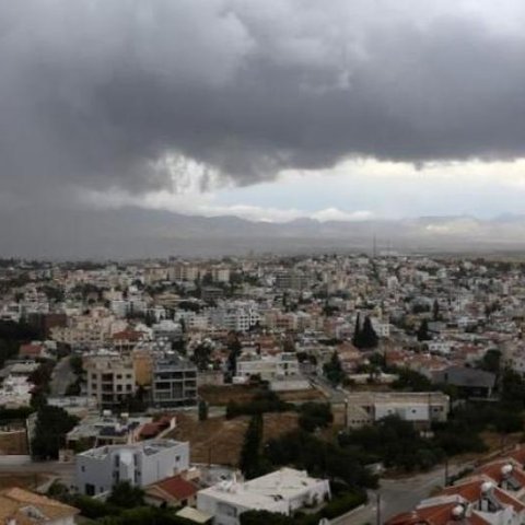 Καταιγίδες, χαλάζι και χιόνια στο μενού του καιρού-Με βροχές αποχαιρετά το 2024