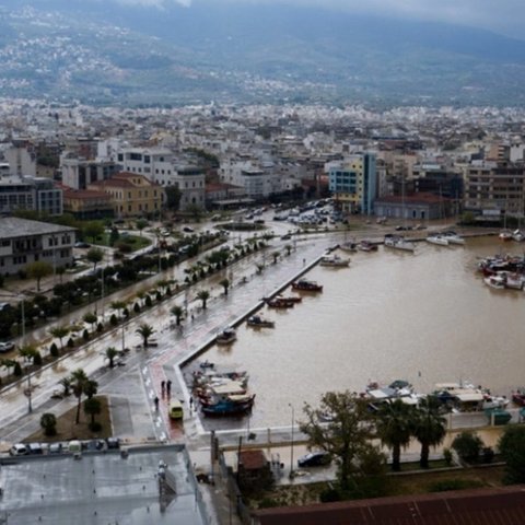 Χτύπησε για τα καλά την Αττική η κακοκαιρία Daniel-Έρχεται δεύτερο κύμα με ισχυρές καταιγίδες