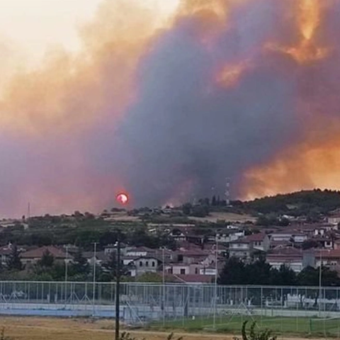 Νύχτα κόλαση για το Σουφλί-Νέο μήνυμα του 112, «παραμείνετε σε ετοιμότητα»