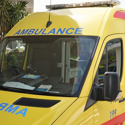 Σε σοβαρή κατάσταση 54χρονη μετά από τροχαίο-Έχασε τον έλεγχο του οχήματός της και έπεσε σε γκρεμό