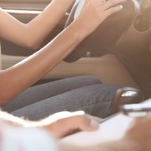 Στους δρόμους οι ιδιοκτήτες Σχολών Οδηγών-Φωνές για τις καθυστερήσεις στην εξέταση νέων οδηγών