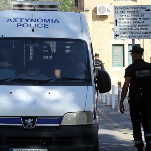 Βρέθηκαν άλλες 230 χιλιάδες σε θυρίδα της 37χρονης επιχειρηματία-Γνώριζαν για έσοδα από πρακτορείο και πρατήριο καυσίμων είπαν οι γονείς της