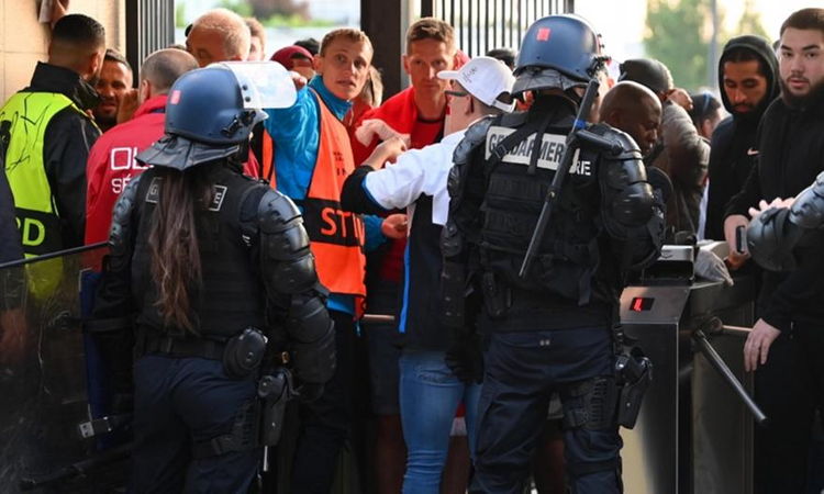 30986_uefa.jpg