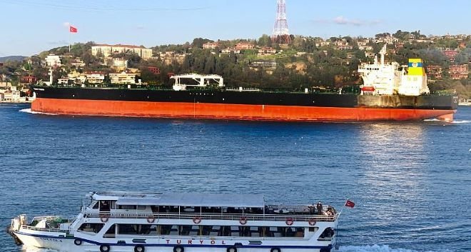 31030_greece-steps-up-calls-on-iran-to-release-two-oil-tankers-and-crew.jpg