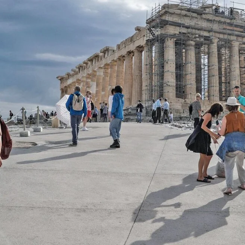 Μπαίνει «κόφτης» στους 20.000 επισκέπτες ημερησίως στην Ακρόπολη-«Σκοπός μας η προστασία του μνημείου»