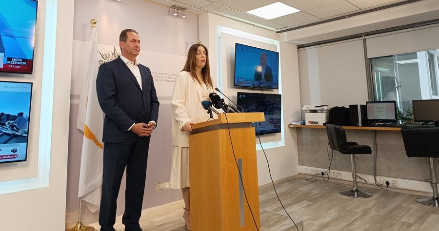 Άρχισε τις συναντήσεις με κόμματα για το σχέδιο αξιολόγησης η ΠΟΕΔ-Ζητά συνέχιση του διαλόγου Άρχισε τις συναντήσεις με κόμματα για το σχέδιο αξιολόγησης η ΠΟΕΔ-Ζητά συνέχιση του διαλόγου