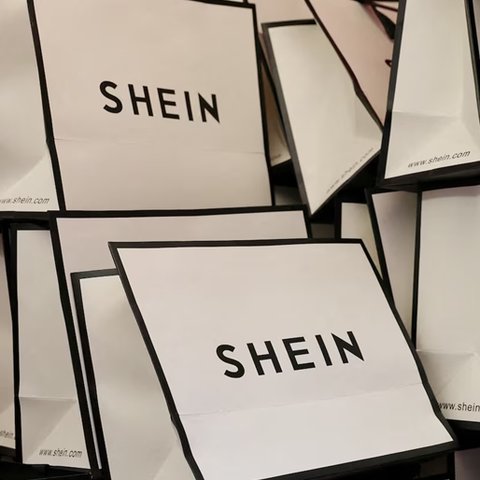 Καταγγέλλει SHEIN στην Κομισιόν ο Σύνδεσμος Καταναλωτών για dark patterns-«Προϊόντα περιείχαν επικίνδυνες χημικές ουσίες»