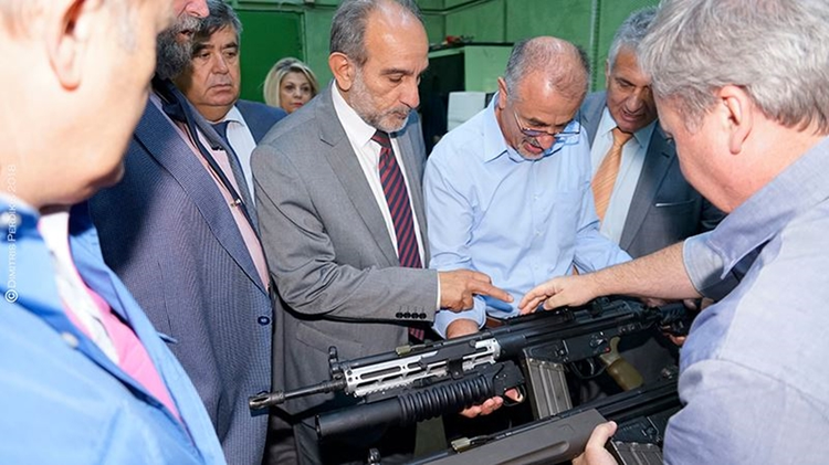 7eed1c59-ebf3-4d1a-a7e1-7760bea7949a.jpg