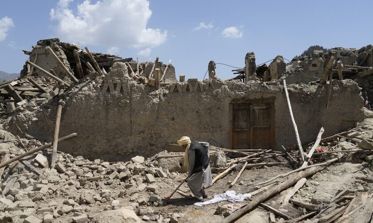 seismos-afganistan-2
