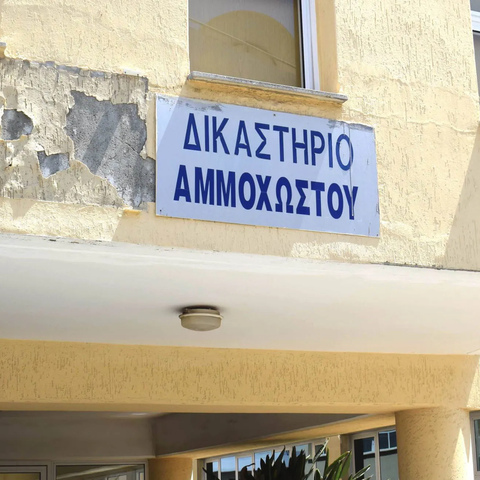 Υπό κράτηση μέχρι την Πέμπτη οι πέντε ύποπτοι για τον ομαδικό βιασμό 20χρονης