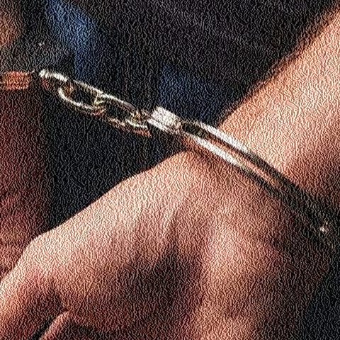Συνελήφθη ο 18χρονος που καταζητείτο για την επίθεση στην 81χρονη και την κόρη της