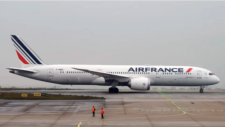f130d1c1-697b-4d18-b2a2-3897295e34be.jpg