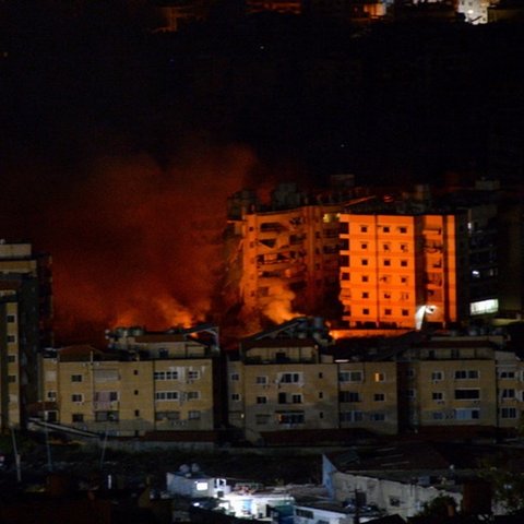 Σφοδροί ισραηλινοί βομβαρδισμοί στα νότια προάστια της Βηρυτού-Ανθρώπινες απώλειες και ισοπεδωμένα κτίρια