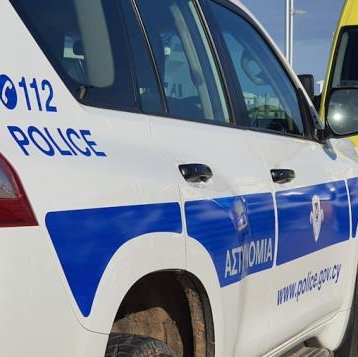 Σύγκρουση φορτηγού με όχημα στη Λευκωσία-Έκλεισε ο δρόμος
