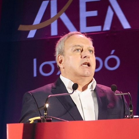 Πρόσταγμα Στεφάνου για πολιτική αντεπίθεση της Αριστεράς-«Είμαστε κόμμα ανανεωμένο, μαχητικό και ισχυρό»