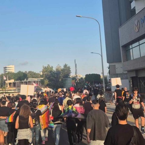 Πυρά ACCEPT κατά υποψήφιου του ΕΛΑΜ πως συμμετείχε στο pride και φωτογράφησε drag queen-«Προπαγάνδα» απαντά το κόμμα